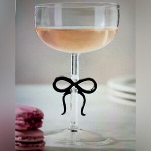 ❤️ ANTHROPOLOGIE BENEDITA BLACK BOW COUPE WINE GLASS NEW